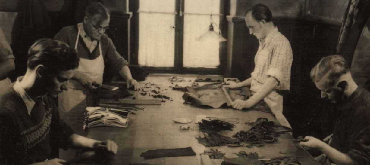 Handschuhproduktion bei Kessler 1946